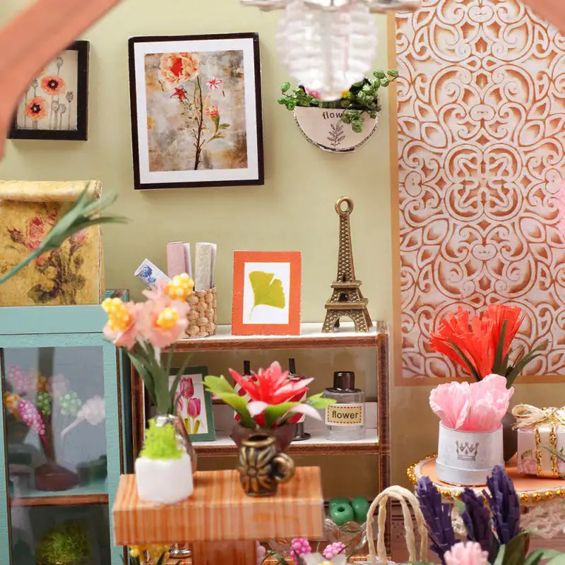 Miniature House Jenny's Green House