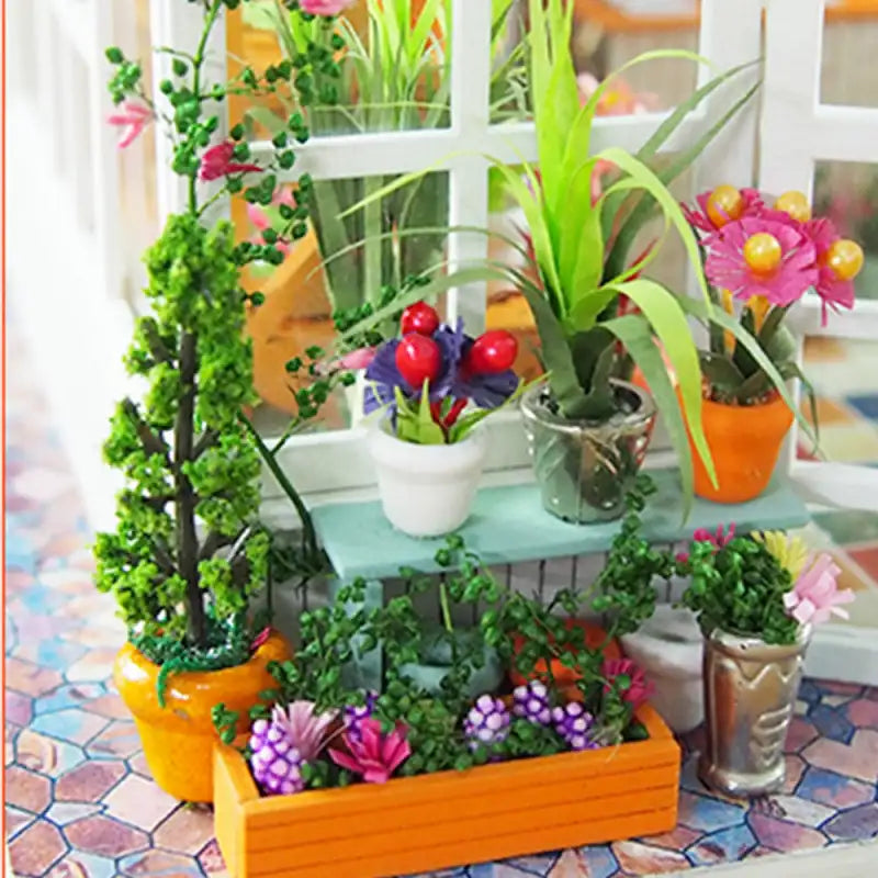 Miniature House The Florist Sosa