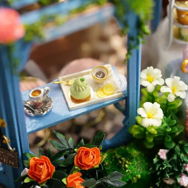 Miniature House Rose's Tea Room
