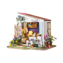 Miniature House Lily's Porch