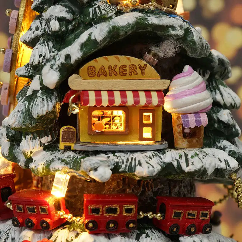 Miniature House Snowy Wonders