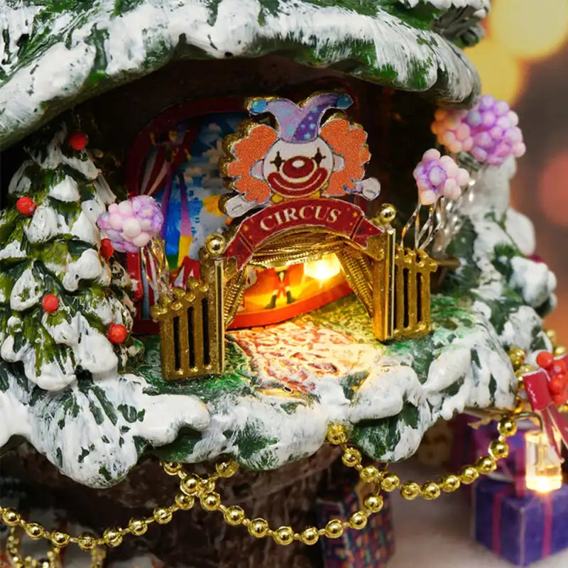 Miniature House Snowy Wonders