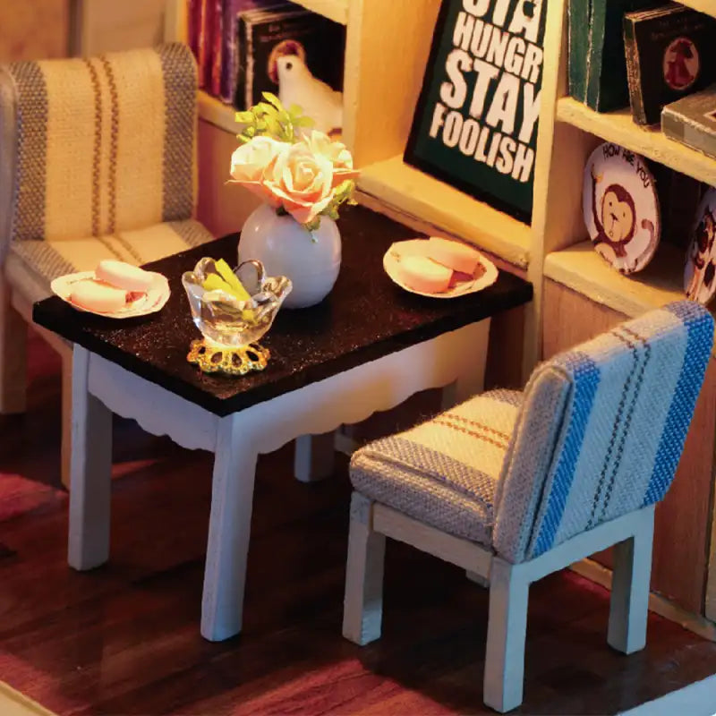 Miniature House a Time for Yourself