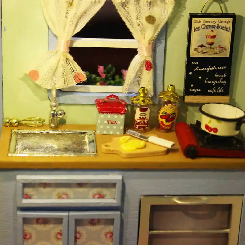 Miniature House Time Travel