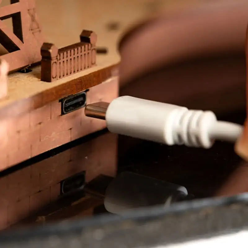 3D Wooden Puzzle Illuminated Eiffel Tower